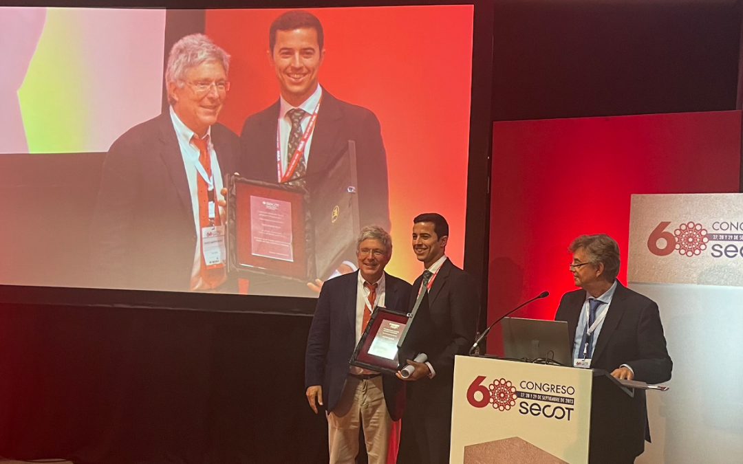 El Dr. David González Martín, del Hospital Campo Grande y Origen, recibe el premio al Mejor Cirujano Ortopédico y Traumatólogo MIR de España